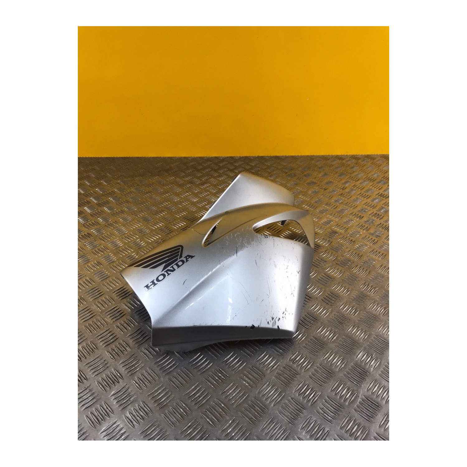 Flanc de carénage droit pour HONDA CBF 600 S 2005 64212-MERA-D000