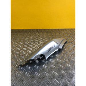 Cache latéral arrière sous selle gauche pour HONDA CBF 600 S 2005 77320-MERA-D000
