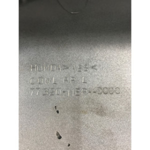 Cache latéral arrière sous selle gauche pour HONDA CBF 600 S 2010 77320-MERA-D000