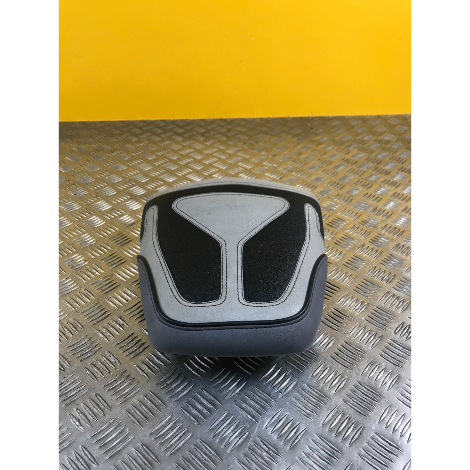 Selle passager pour HONDA CBF 600 S 2010