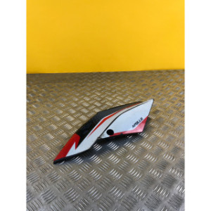 Cache latéral arrière sous selle gauche pour APOLLO 250 DMZ 2024