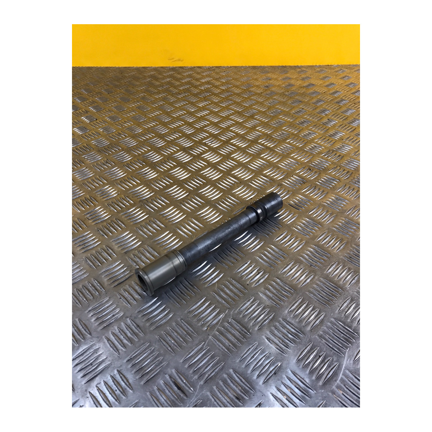 Axe de roue avant pour BMW S 1000 RR 2012