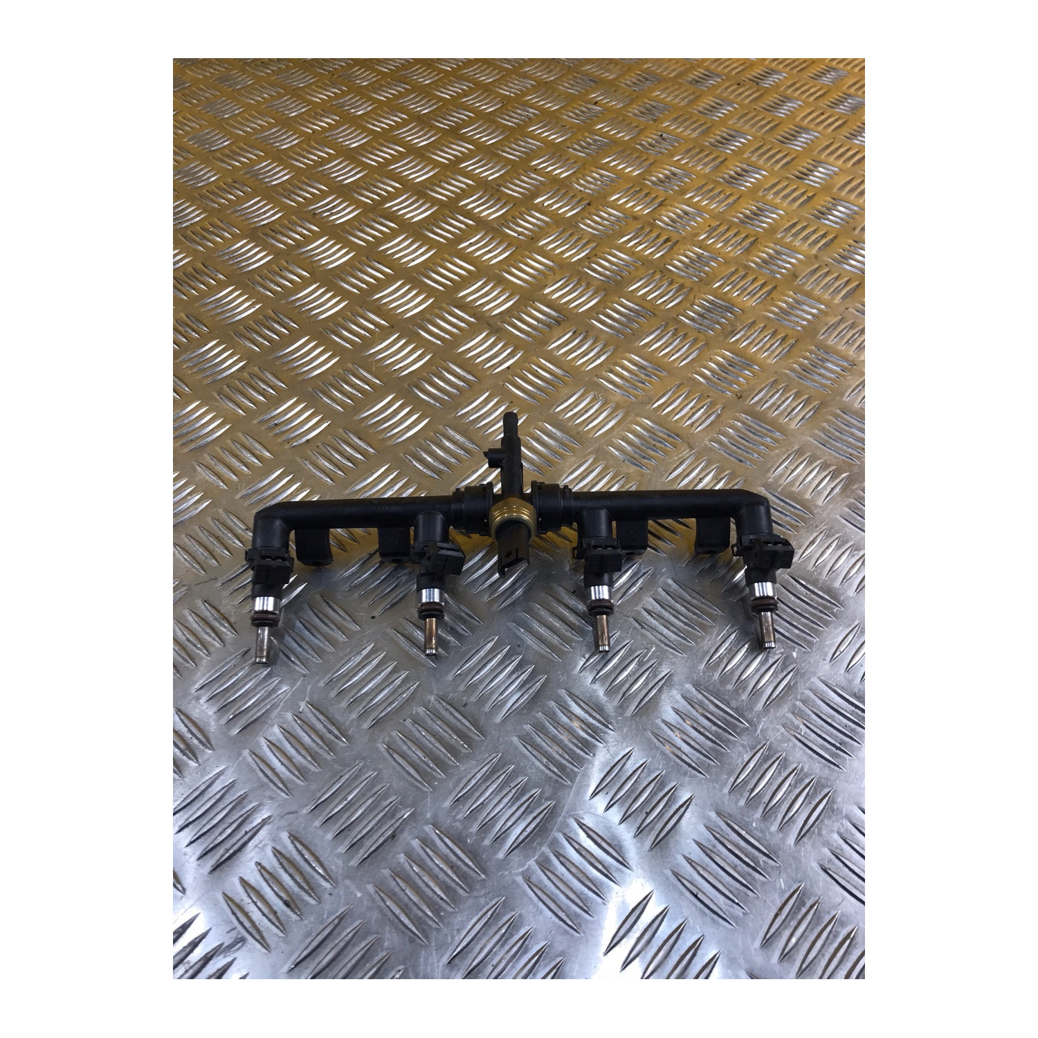 Rampe d'injecteur primaire (bas régime) pour BMW S 1000 RR 2012