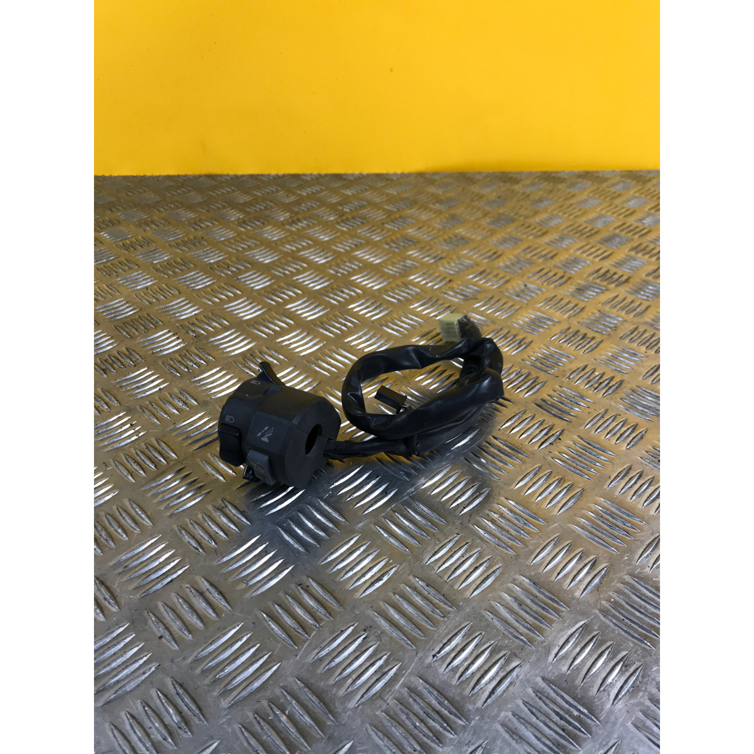 Commodo gauche gestion de l'éclairage pour YAMAHA FJR 1300 2004