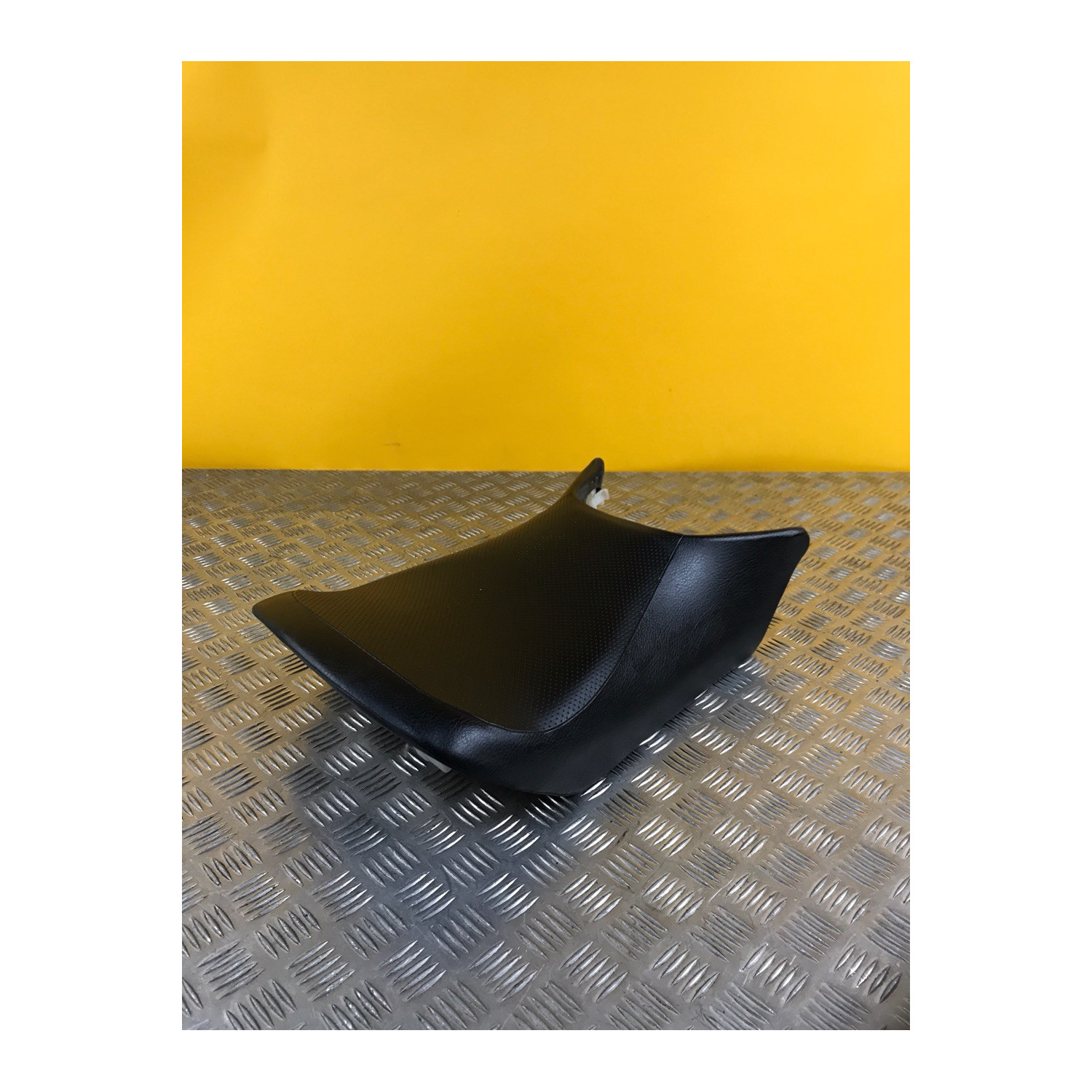 Selle conducteur pour YAMAHA FJR 1300 2004