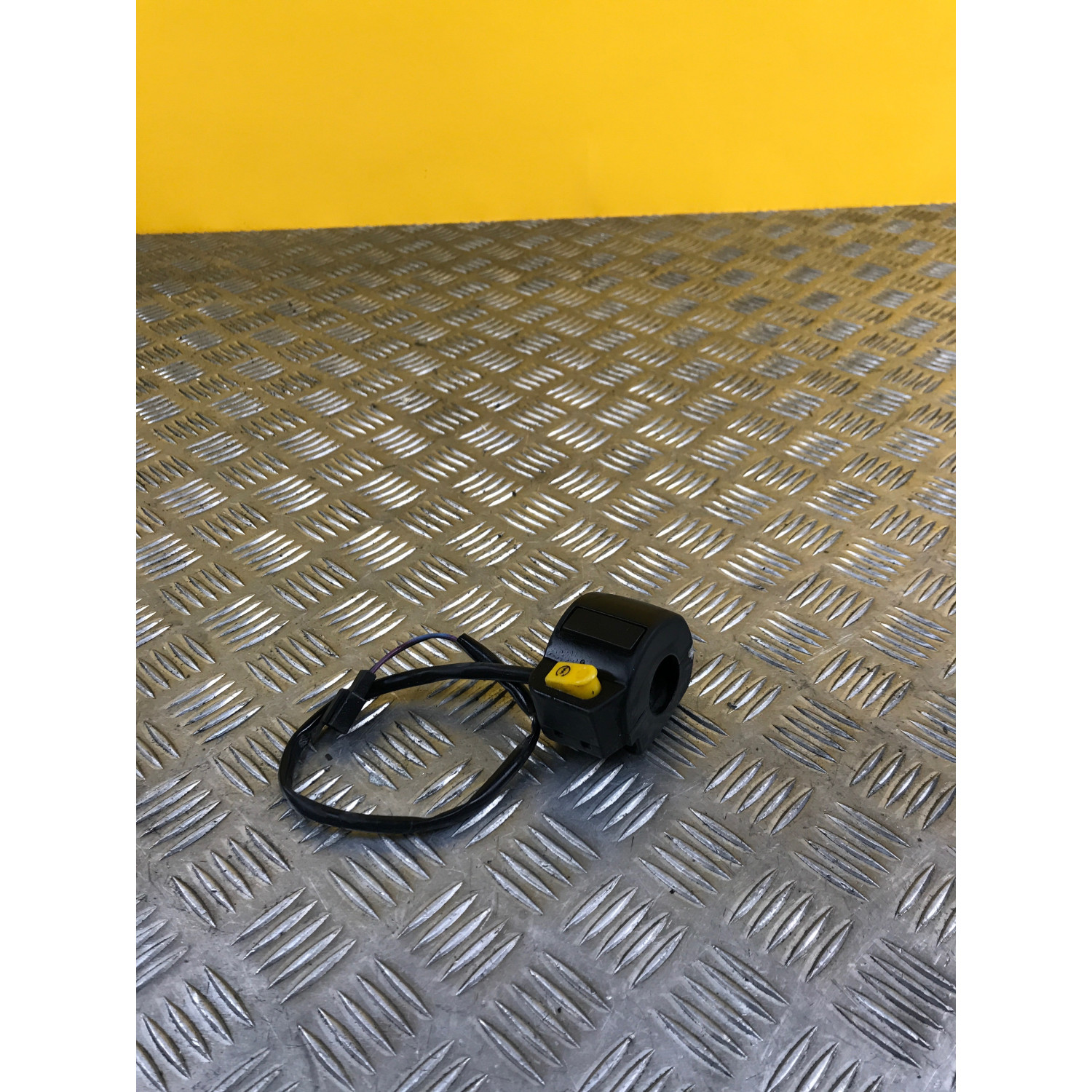 Commodo droit pour PEUGEOT KISBEE 50 2014