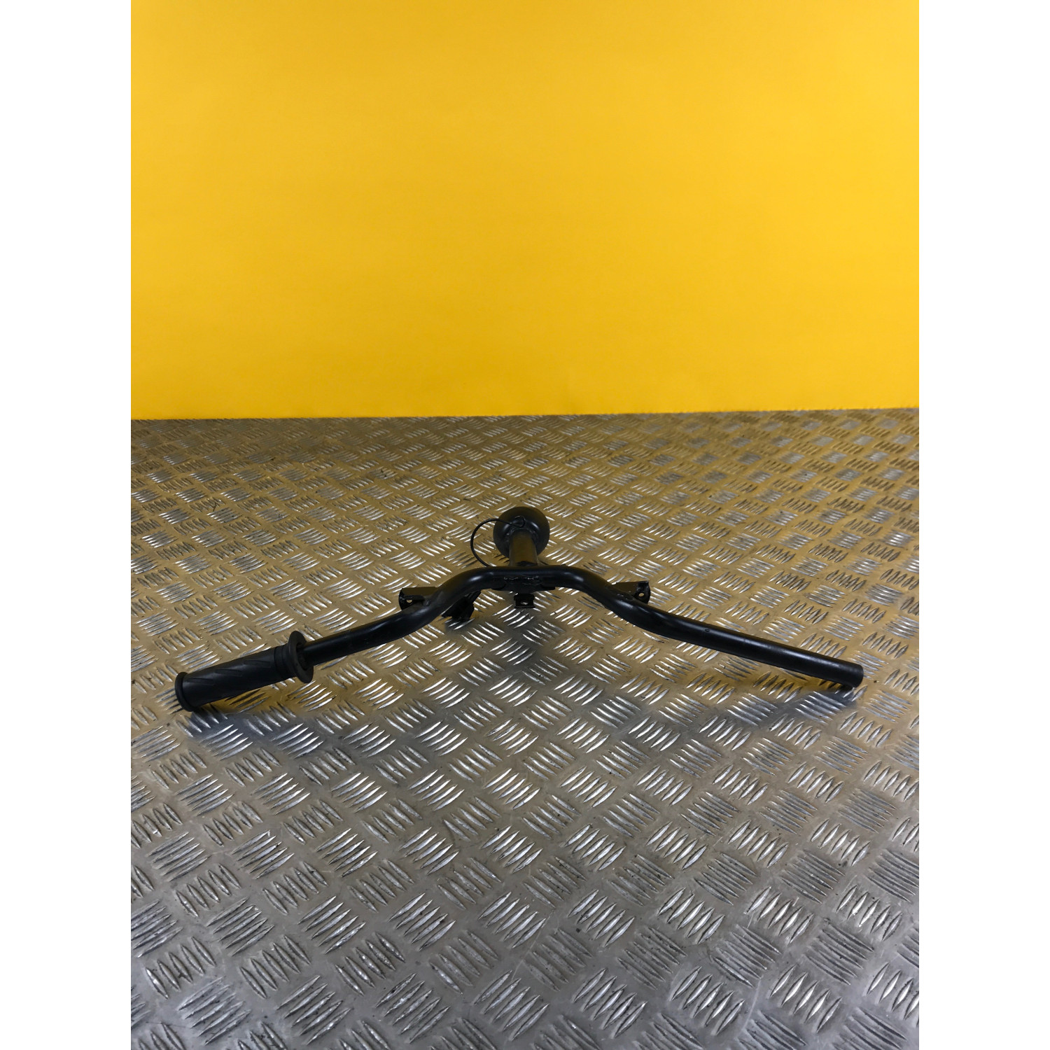 Guidon une pièce pour PEUGEOT KISBEE 50 2014