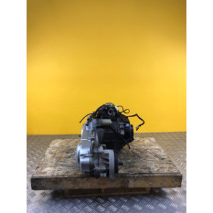 Moteur pour PEUGEOT KISBEE 50 2014