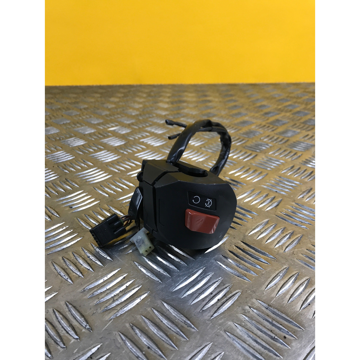 Commodo droit démarrage pour KTM DUKE 390 2016