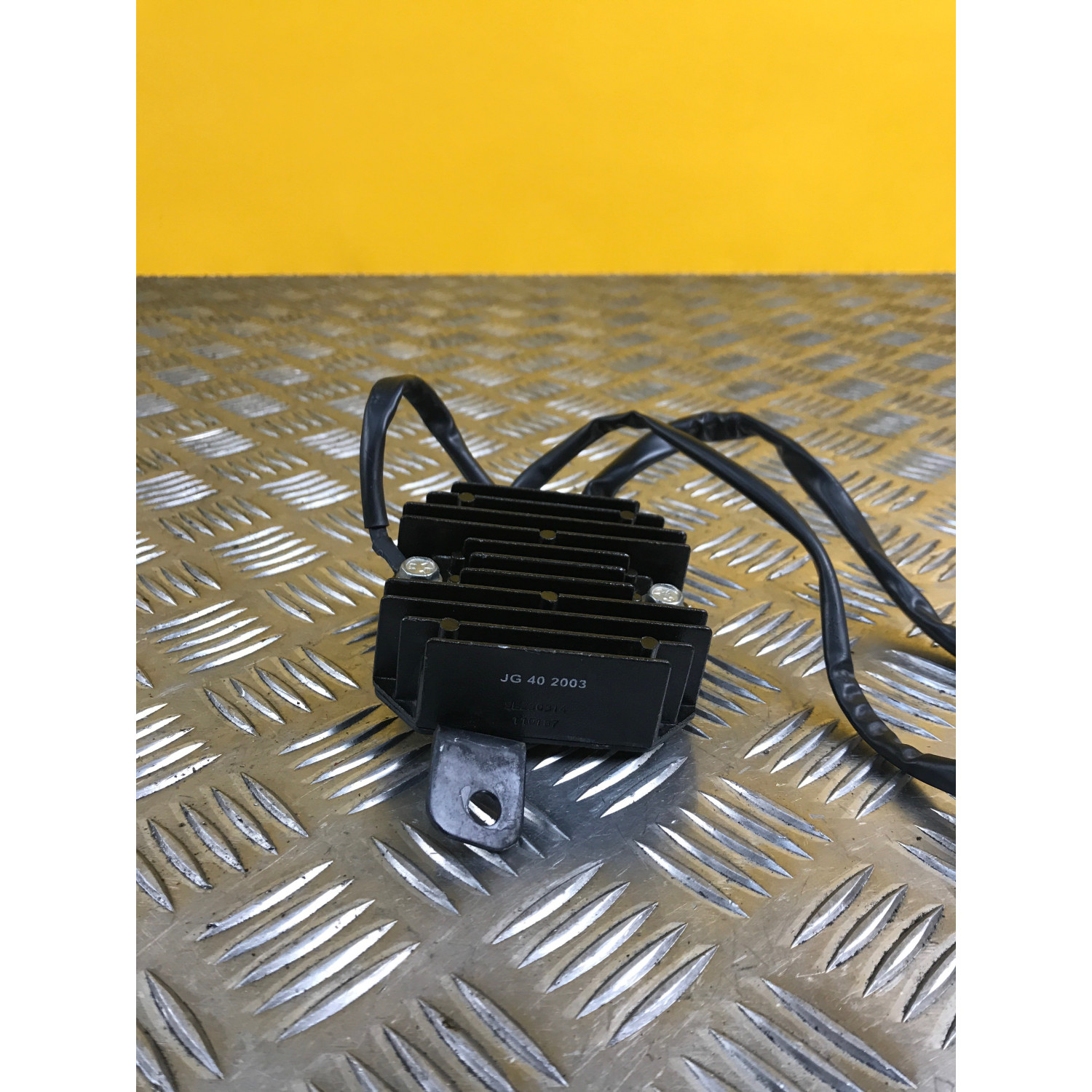 Régulateur de tension pour KTM DUKE 390 2016