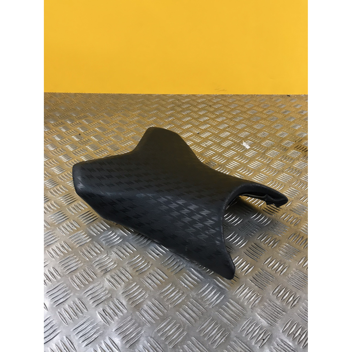 Selle pour KAWASAKI Z 800 2015 53066-0466