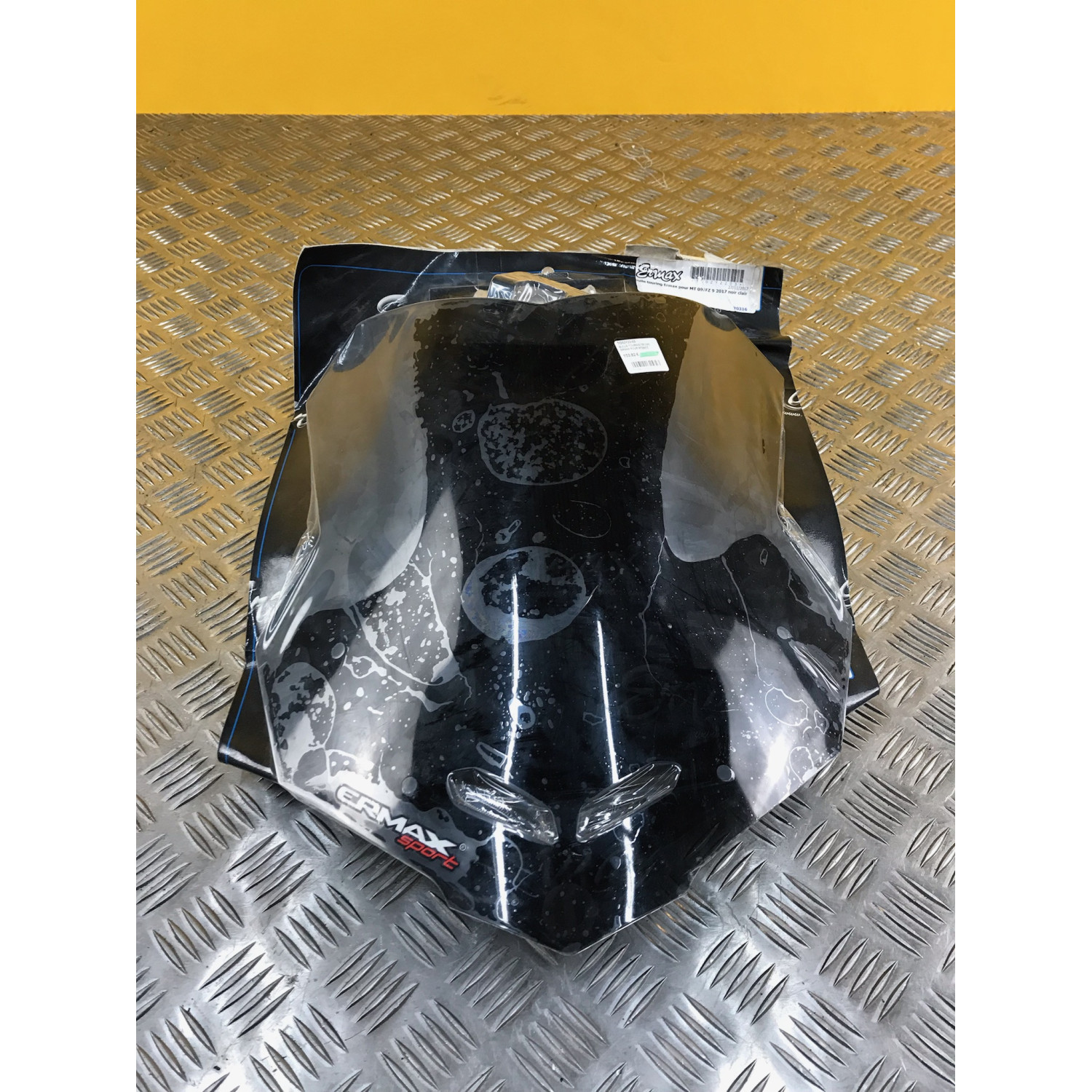 Bulle haute pour YAMAHA MT 09 2017 TO02Y2203