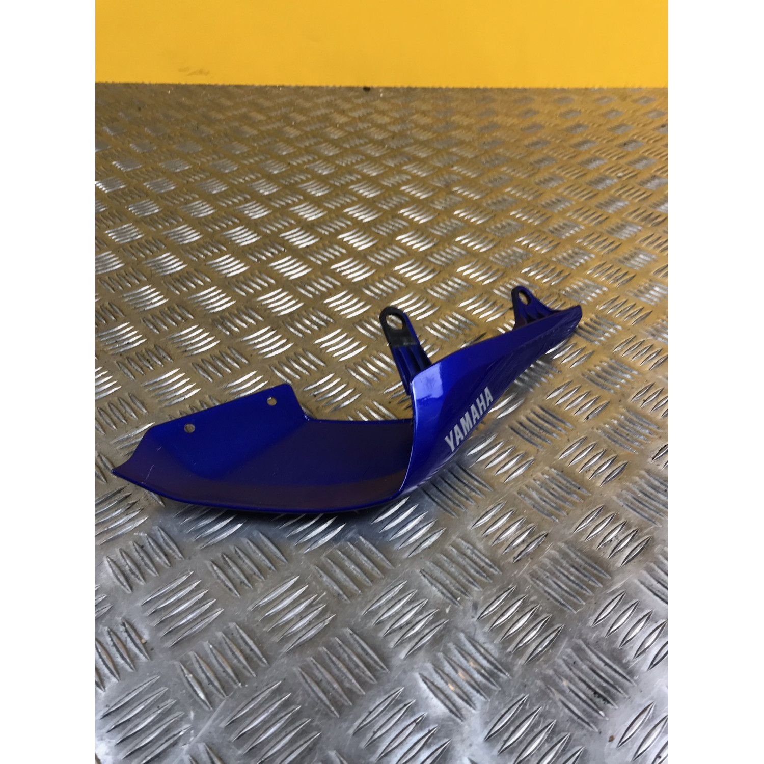 Cache lateral gauche pour YAMAHA MT 07 2021 BAT-21711-00