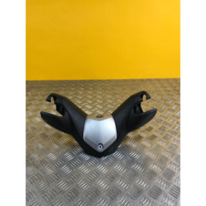 Cache guidon pour YAMAHA XMAX 125 2010