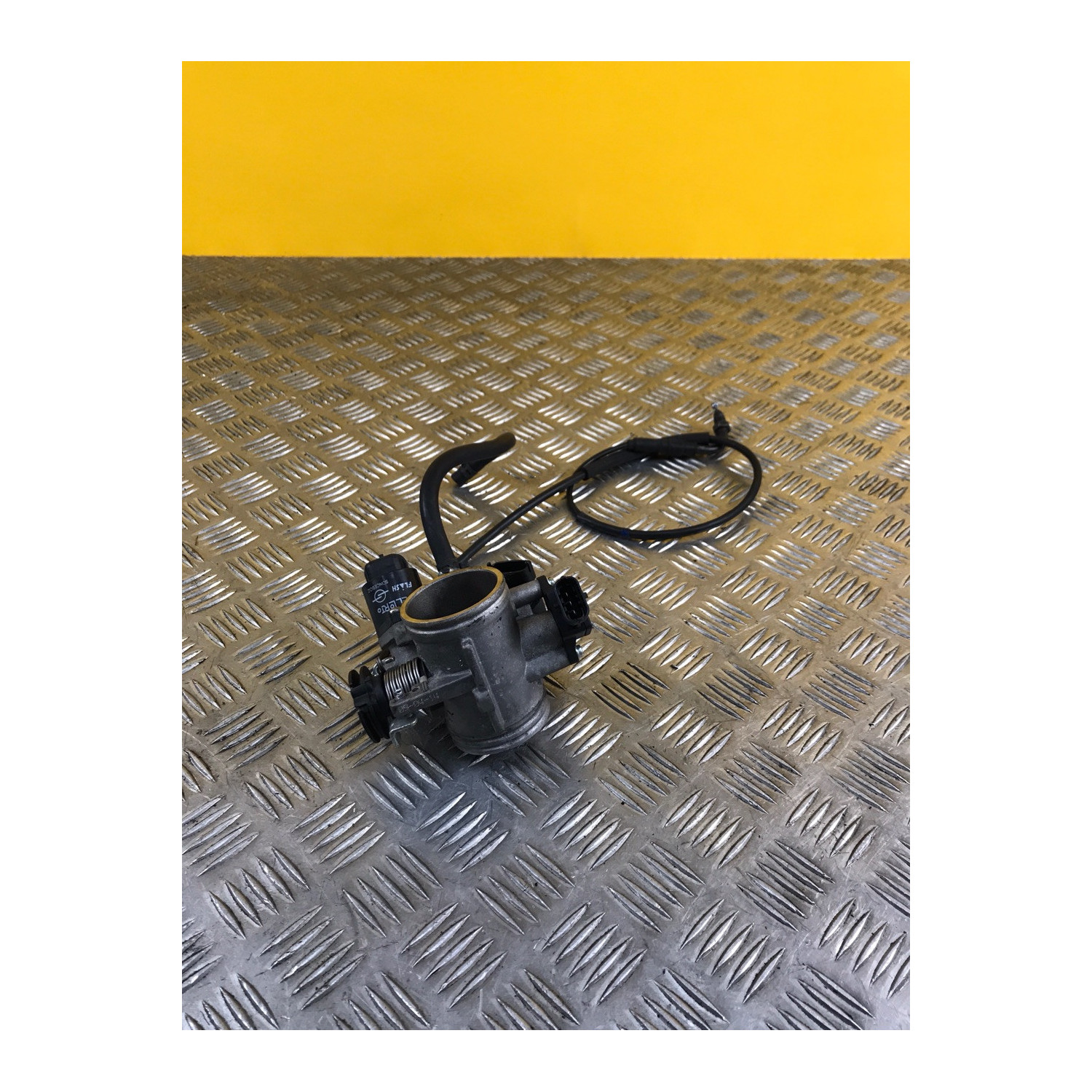 Boitier papillon pour KTM DUKE 390 2016