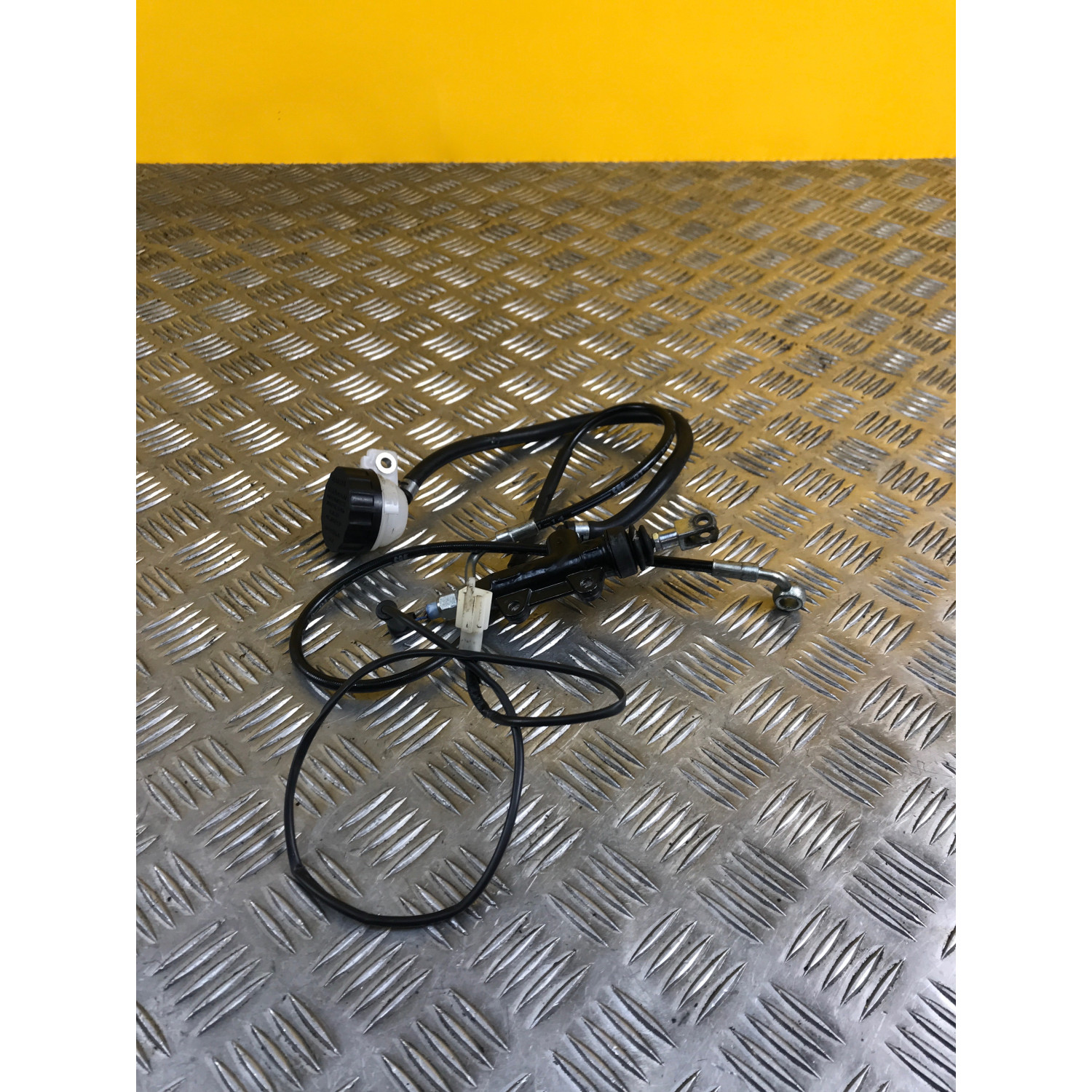 Maitre cylindre frein arrière pour KTM DUKE 390 2016