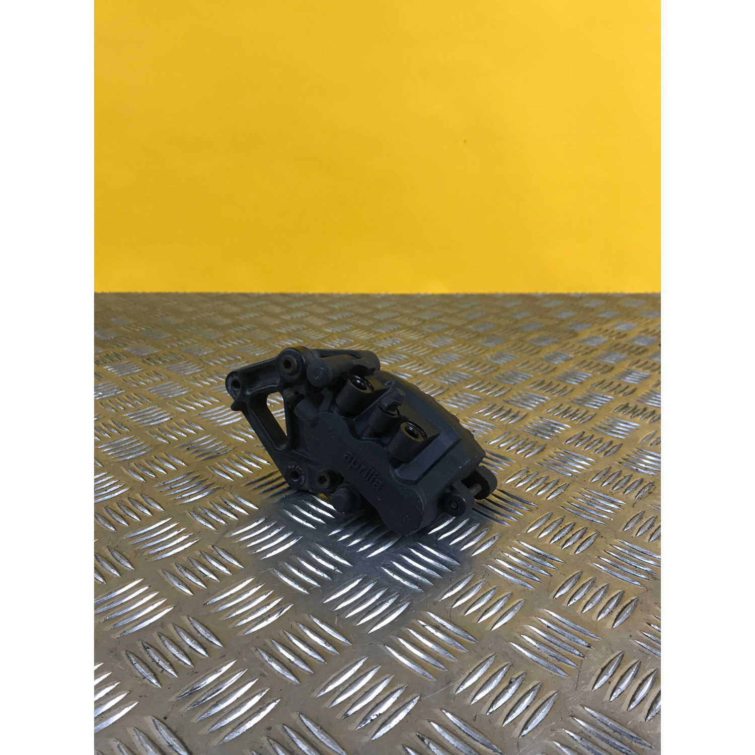 Etrier avant pour APRILIA ATLANTIC 500 2007