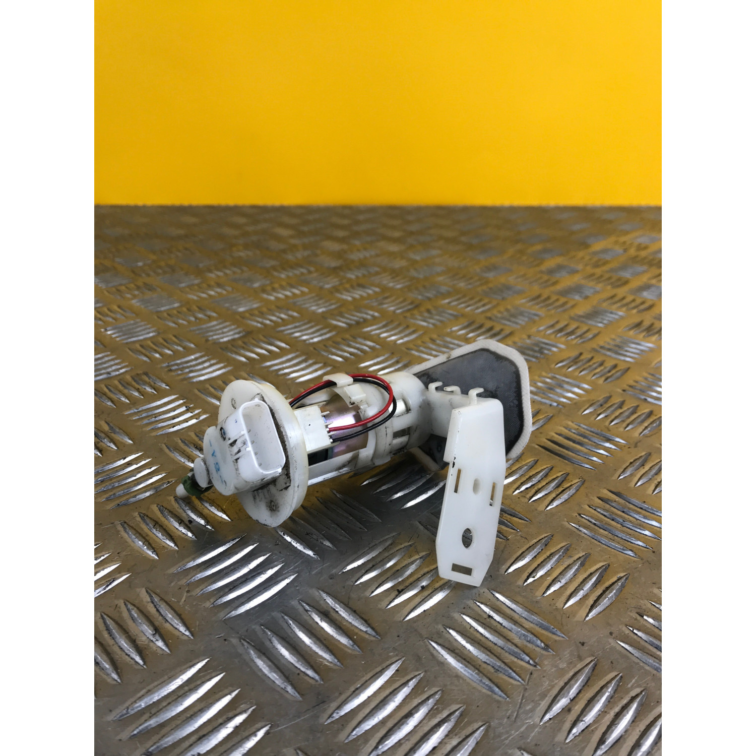 Pompe à essence pour PIAGGIO FLY 125 2016