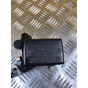 Maitre cylindre frein avant pour YAMAHA FJR 1300 2004