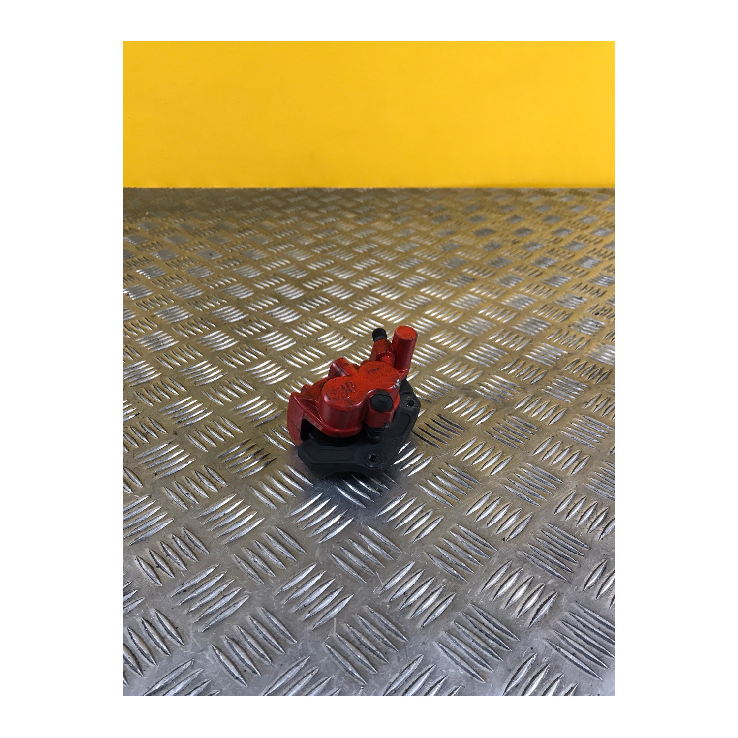 Etrier avant pour RIEJU RS2 50 2007