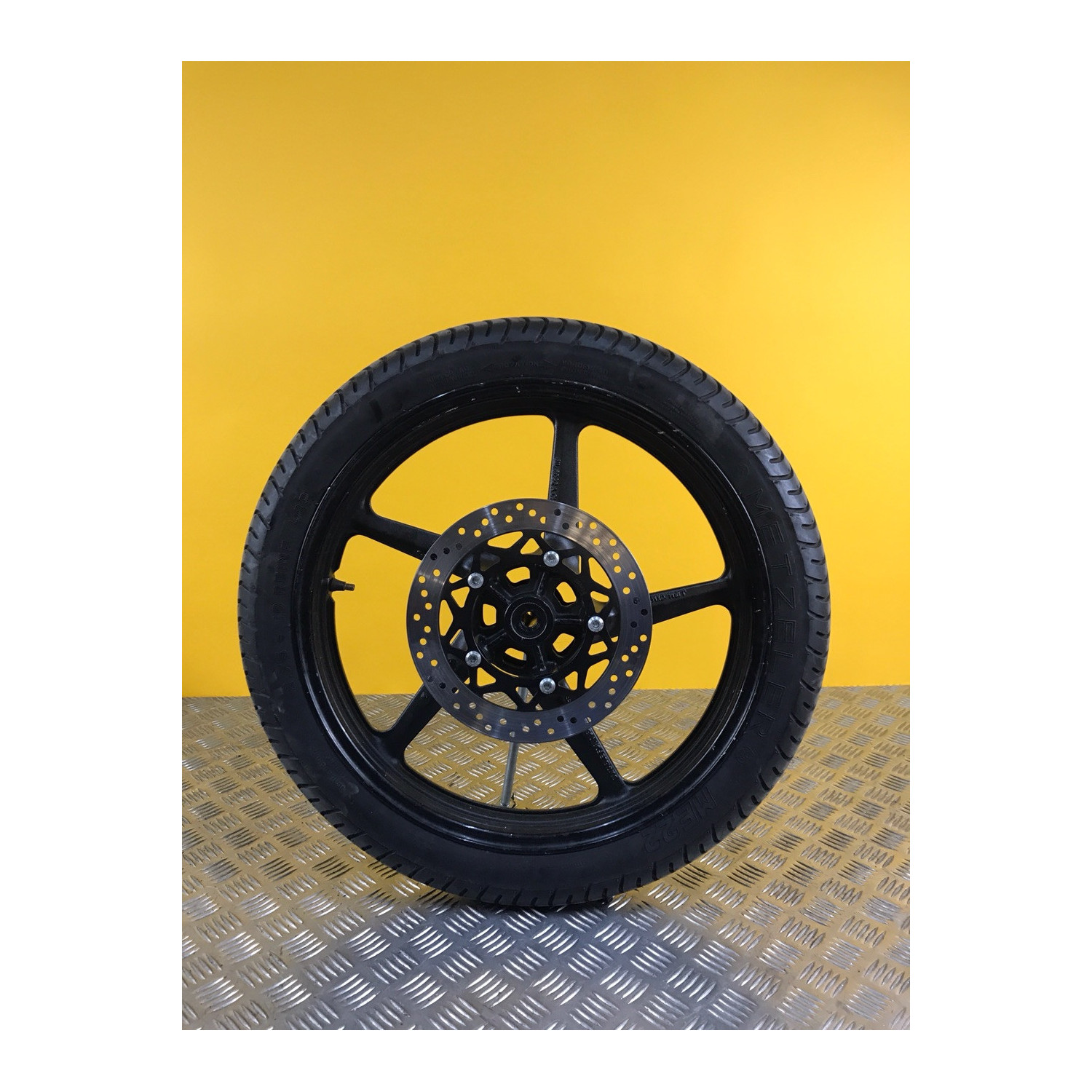 Roue avant complete pour YAMAHA YBR 125 2014