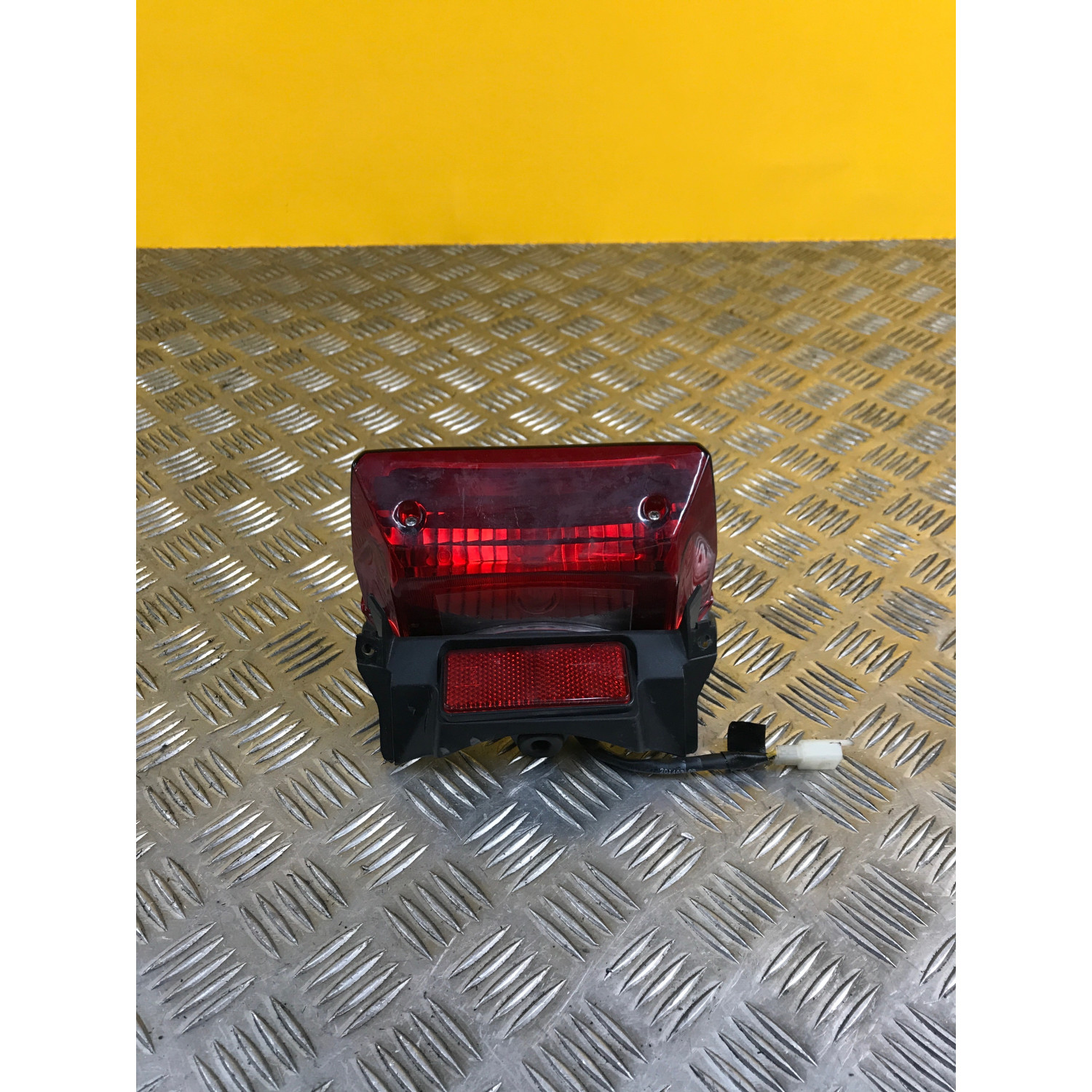 Feux arrière pour YAMAHA YBR 125 2014