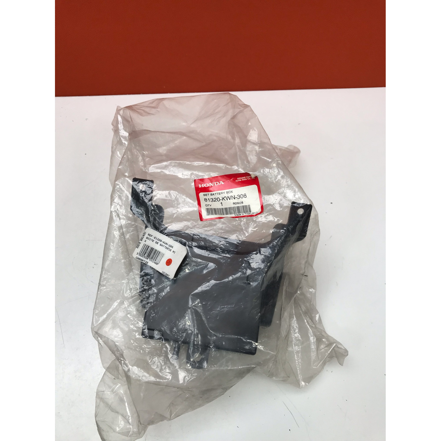 Support de batterie pour HONDA PCX 125 81320-KWN-306