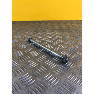 Axe de roue arrière pour YAMAHA YBR 125 2014