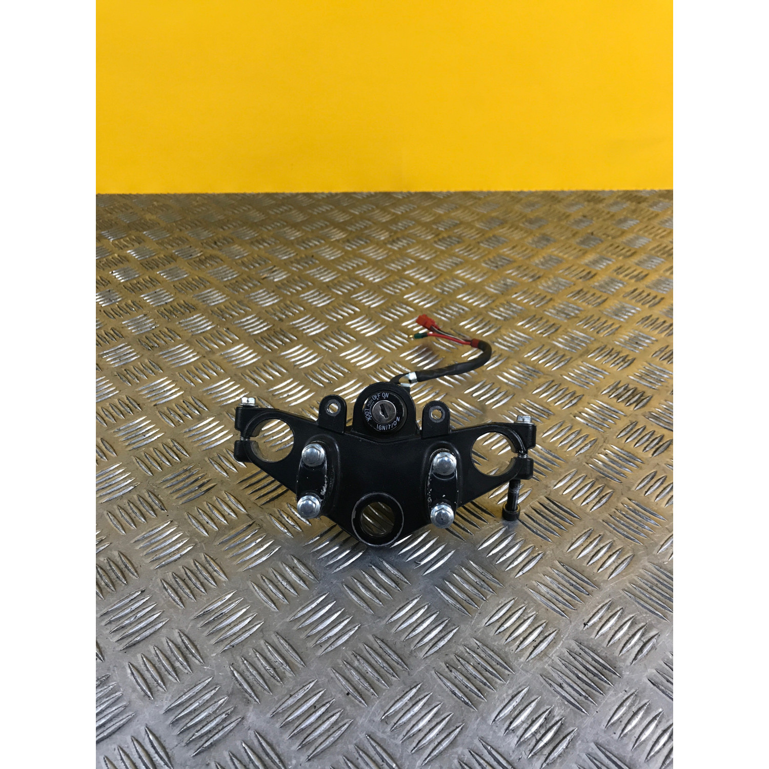 Té de fourche supérieur pour YAMAHA YBR 125 2014