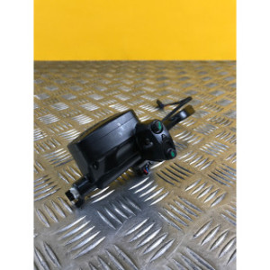 Maitre cylindre frein avant pour PIAGGIO MP3 530 HPE 2022