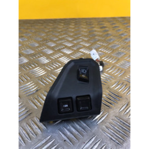 Commutateur droit pour PIAGGIO MP3 530 HPE 2022