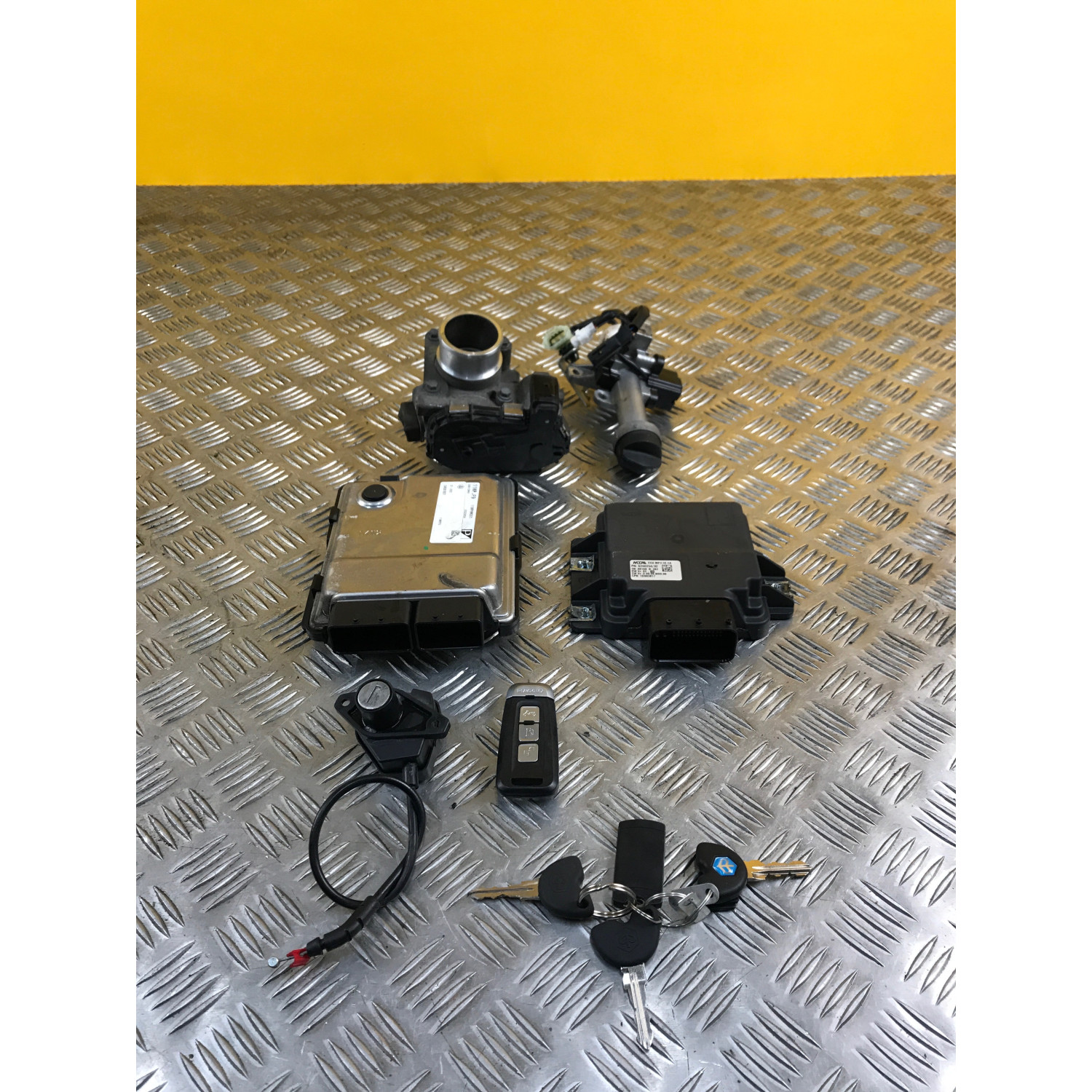 Kit clé Neiman CDI pour PIAGGIO MP3 530 2022