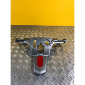 Tablier supérieur avant pour PIAGGIO MP3 530 HPE 2022