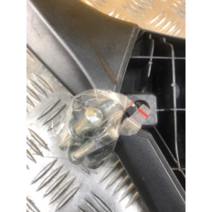 Porte bagage arrière pour PIAGGIO MP3 530 2024