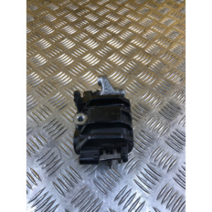 étriers de frein avant gauche pour TRIUMPH BONNEVILLE T100 2012