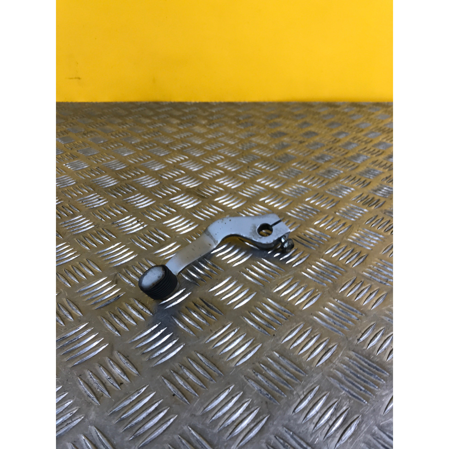 Pédale de frein pour HONDA CBF 750 F SEVEN FIFTY 2000