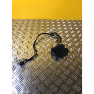 Régulateur de tension pour PIAGGIO BEVERLY 350 2014