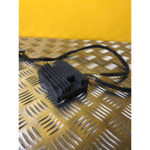 Régulateur de tension pour PIAGGIO BEVERLY 350 2014