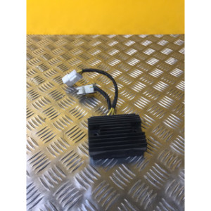 Régulateur pour PIAGGIO BEVERLY 125 2016