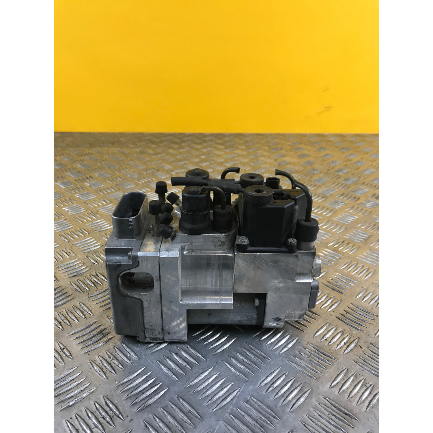 Bloc abs pour BMW K 1200 S 2005