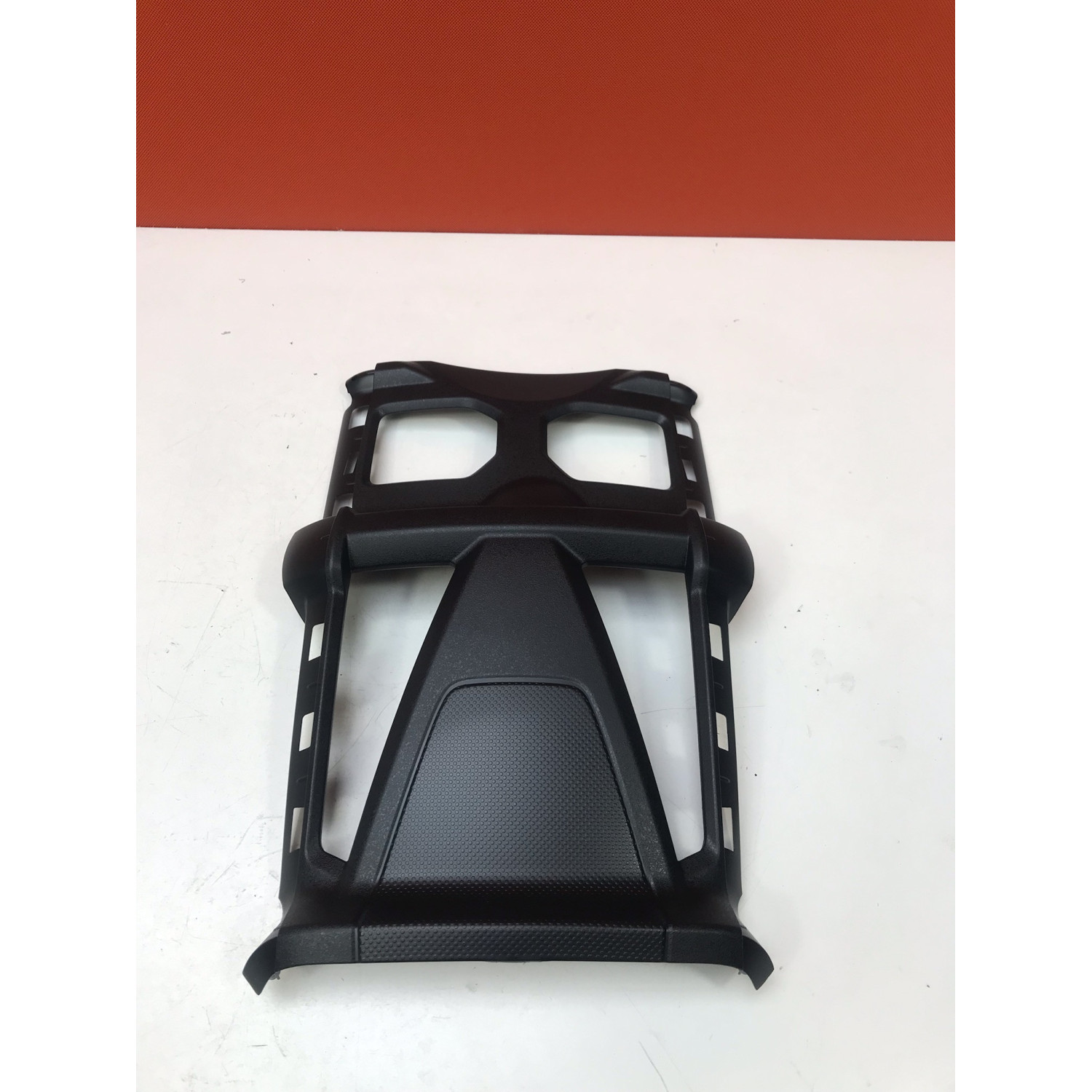 Carenage centrale arriere pour SUZUKI V STROM 650 94491-11J00-291