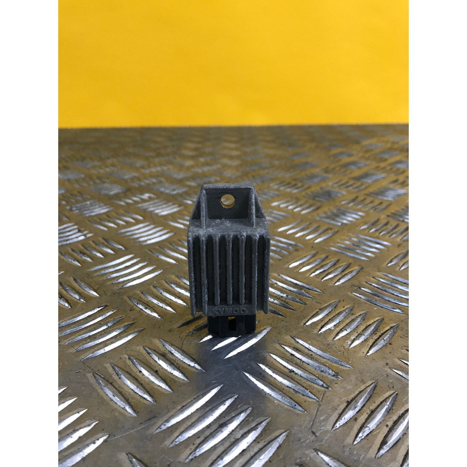 Régulateur de tension pour KYMCO DINK 2008