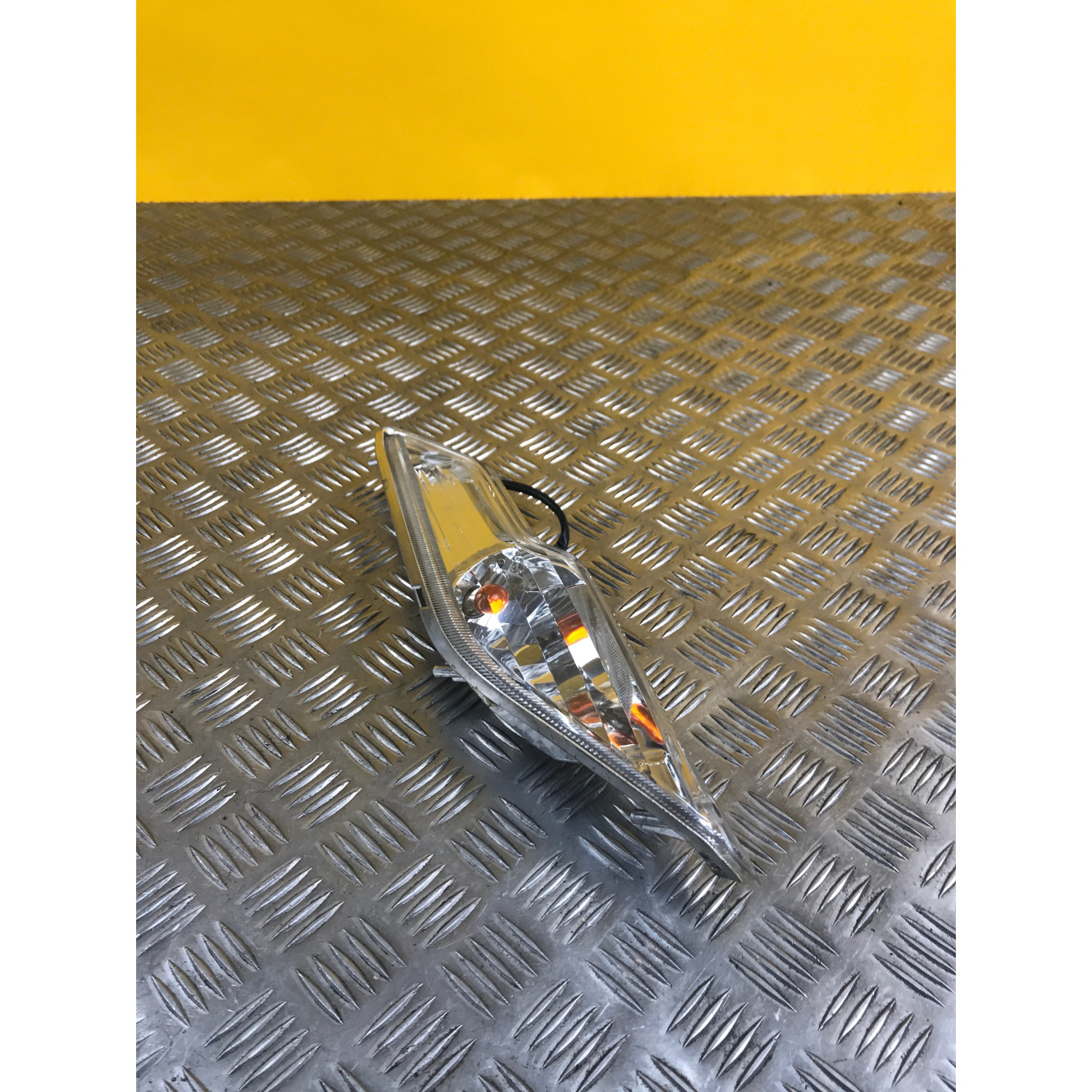 Clignotant avant droit pour KYMCO DINK 2008