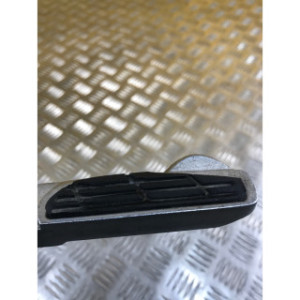 Repose pied gauche pour KYMCO DINK 2008