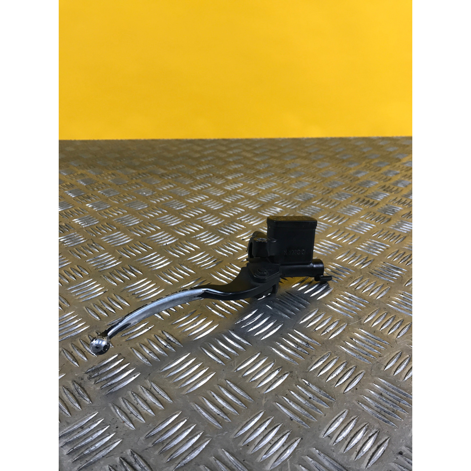 Maitre cylindre frein avant pour KYMCO DINK 2008