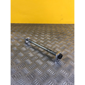 Axe de roue arrière pour YAMAHA TRACER 700 2017