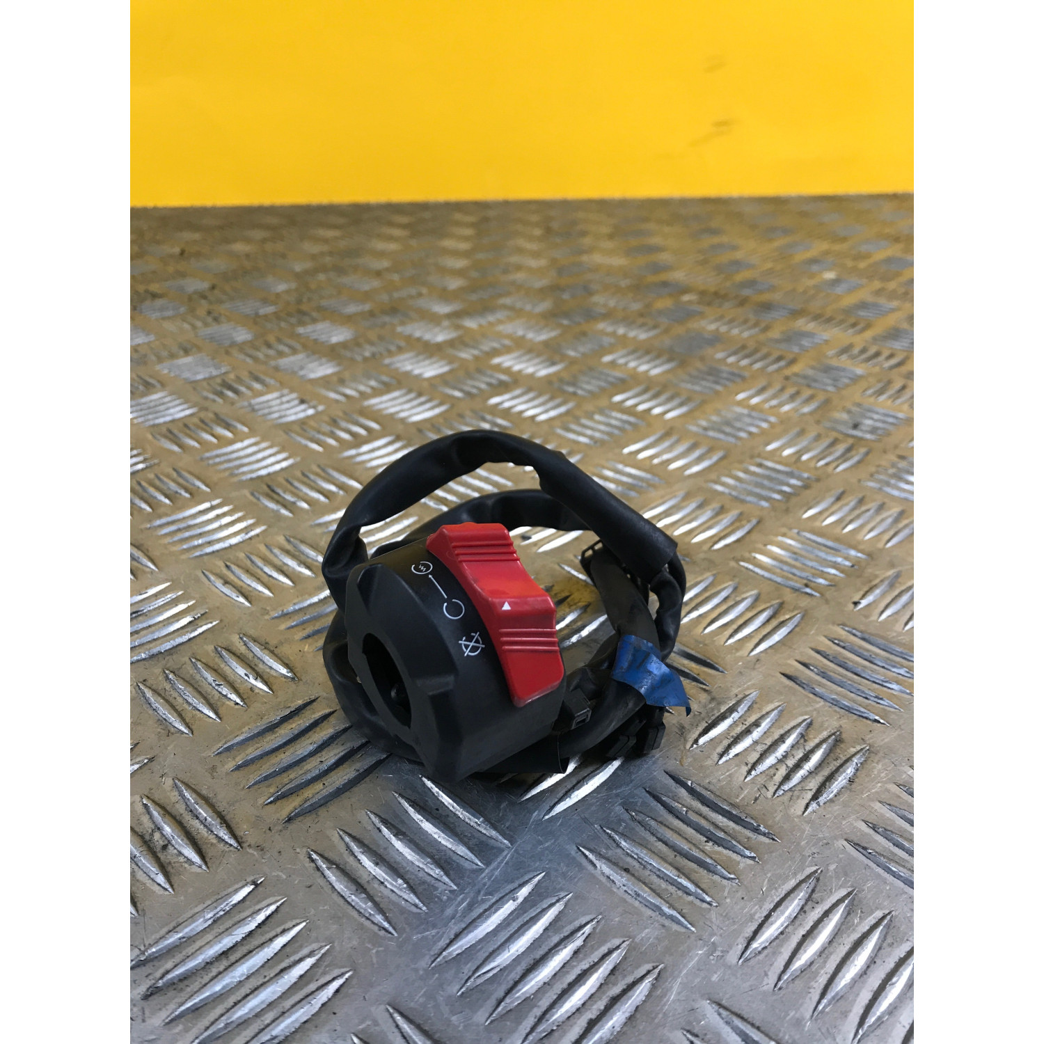 Commodo droit démarrage pour YAMAHA TRACER 700 2017