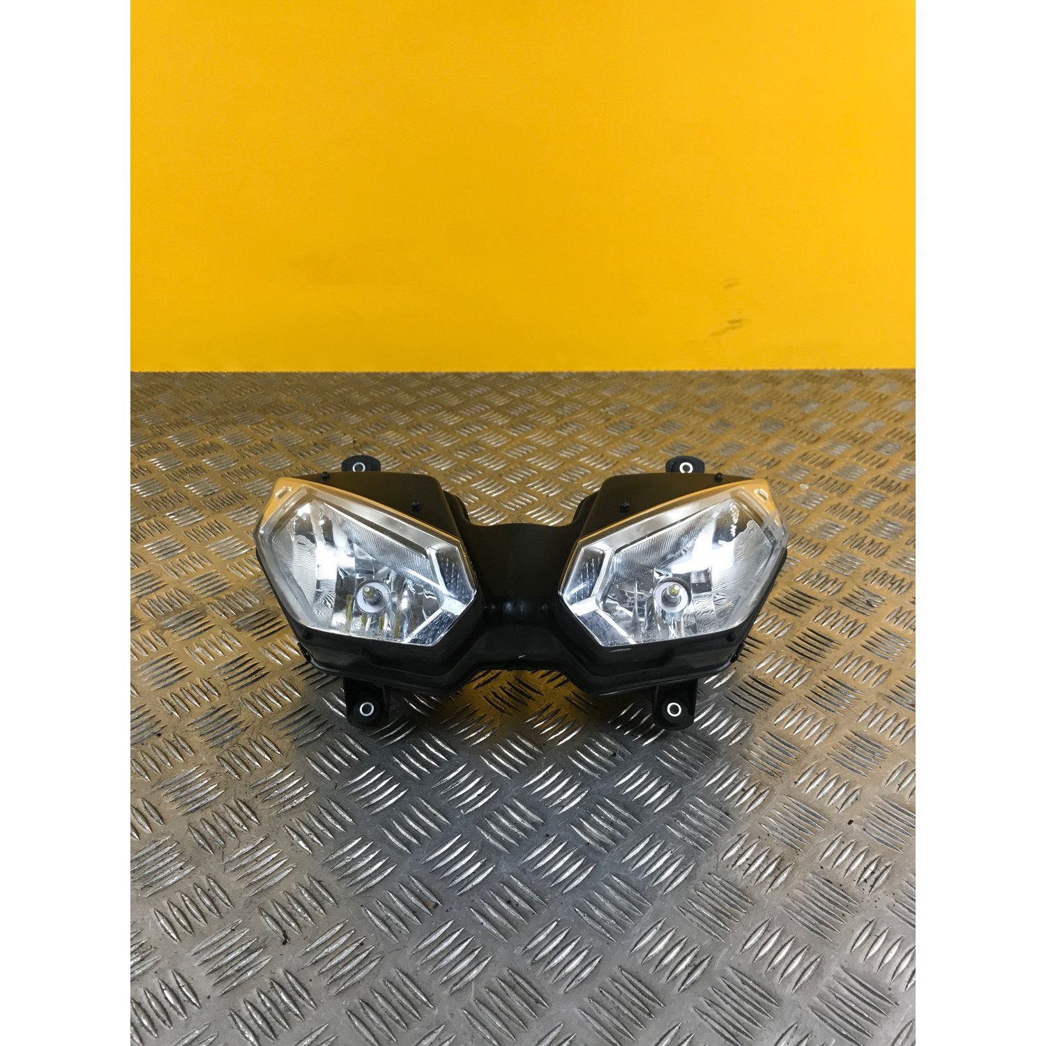 Phare avant pour YAMAHA TRACER 700 2017