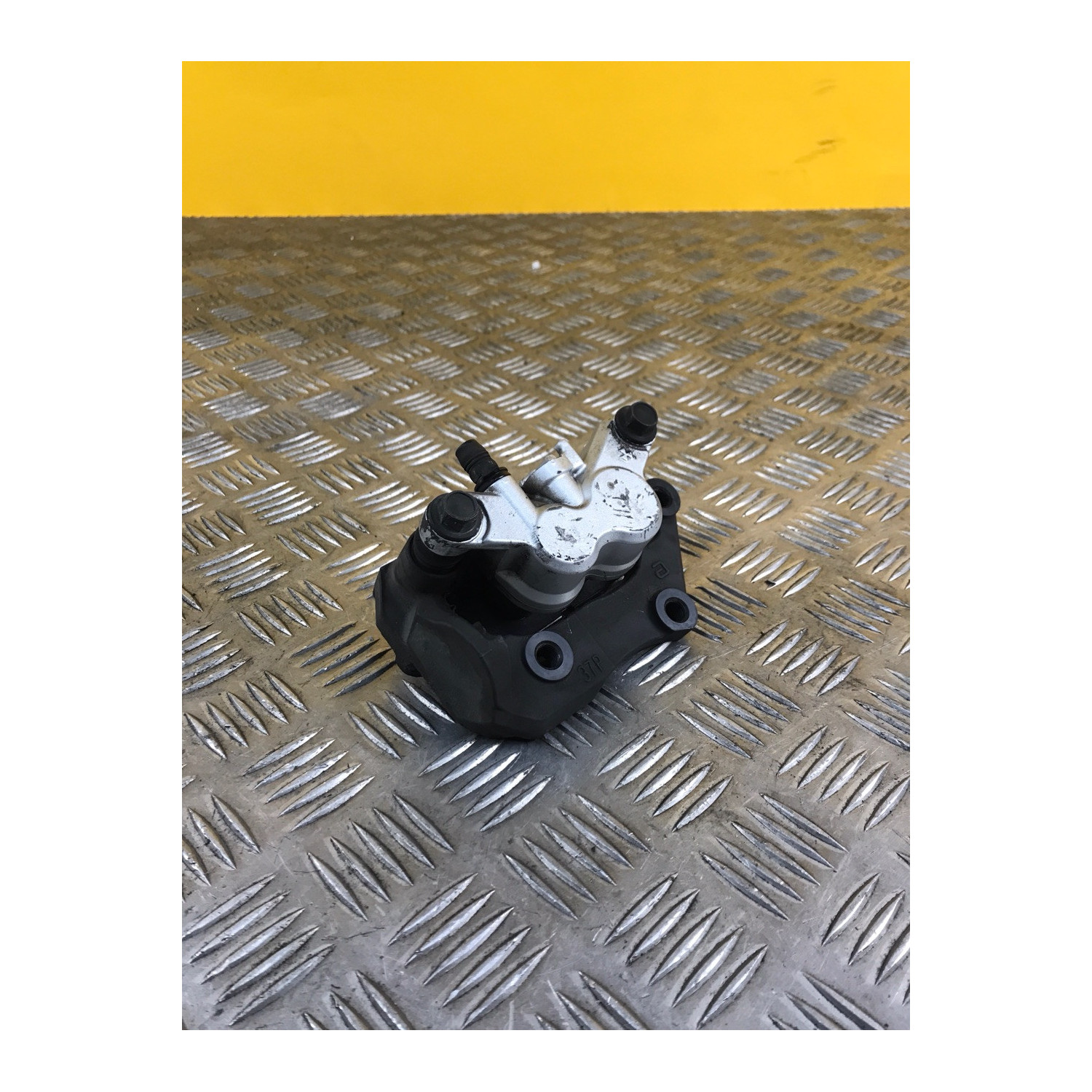 étrier de frein arrière pour YAMAHA XMAX 125 2012