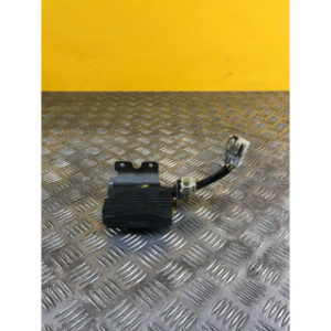 Régulateur de tension pour PIAGGIO VESPA 300 GTS Sei Giorni 2017